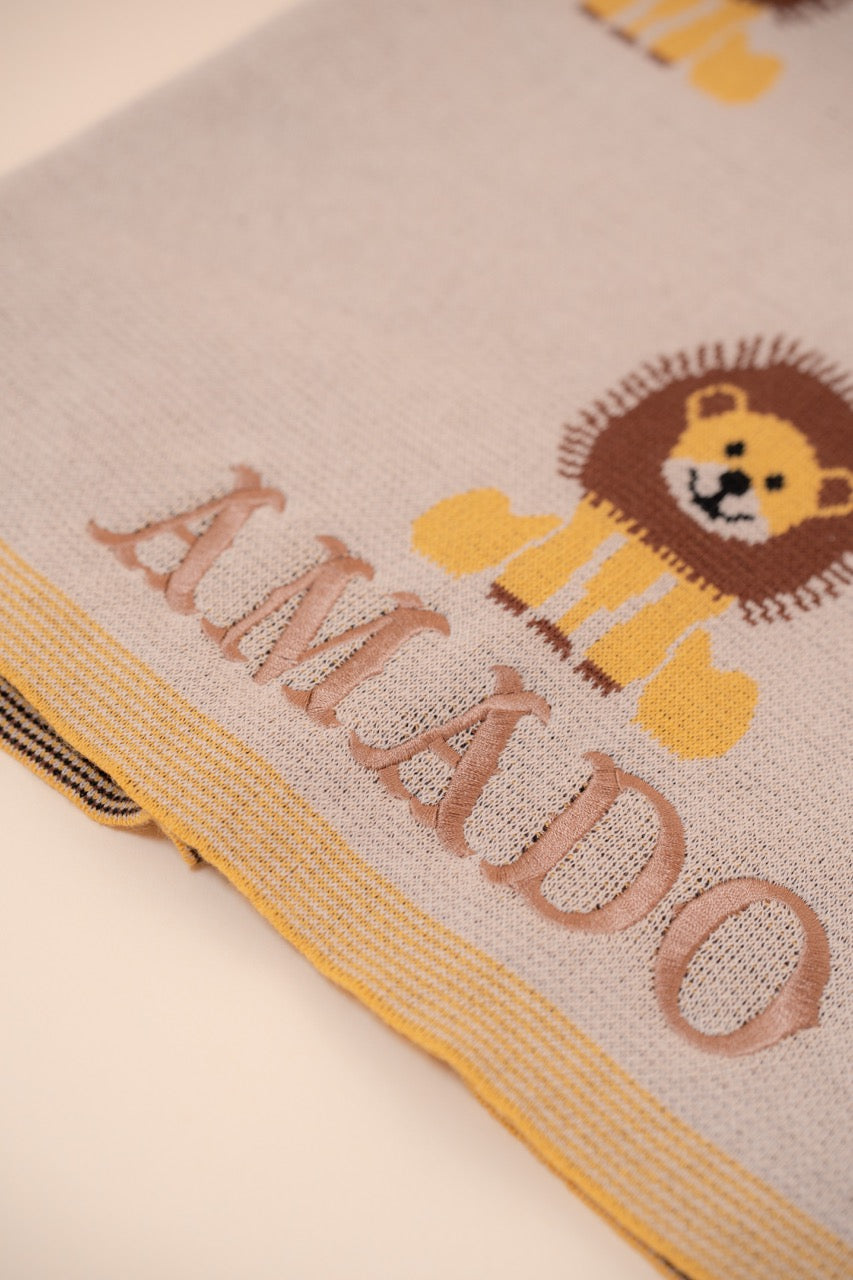 Snuggly Lion Cotton Knit Blanket