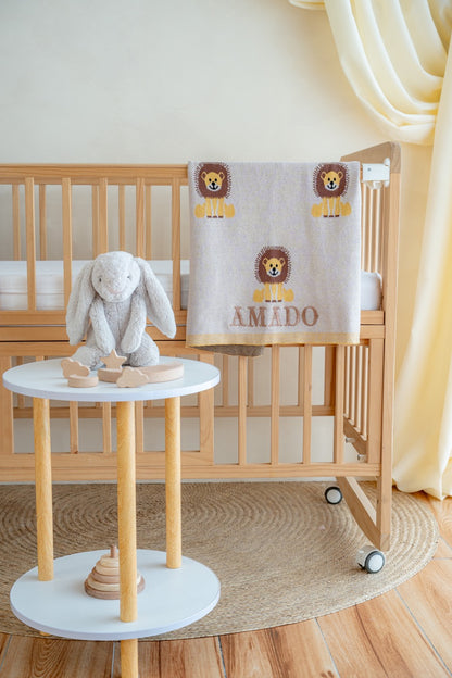 Snuggly Lion Cotton Knit Blanket