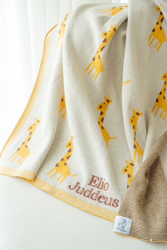 Gentle Giraffe Cotton Knit Blanket